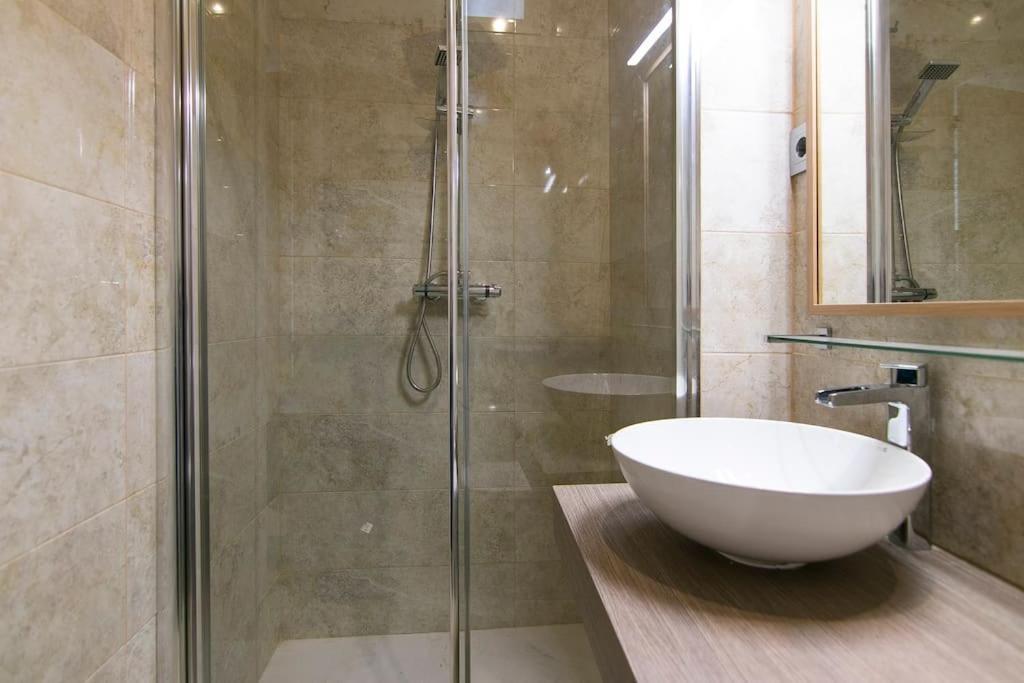Ferienwohnung En El Corazon De Madrid, Museos Exterior foto